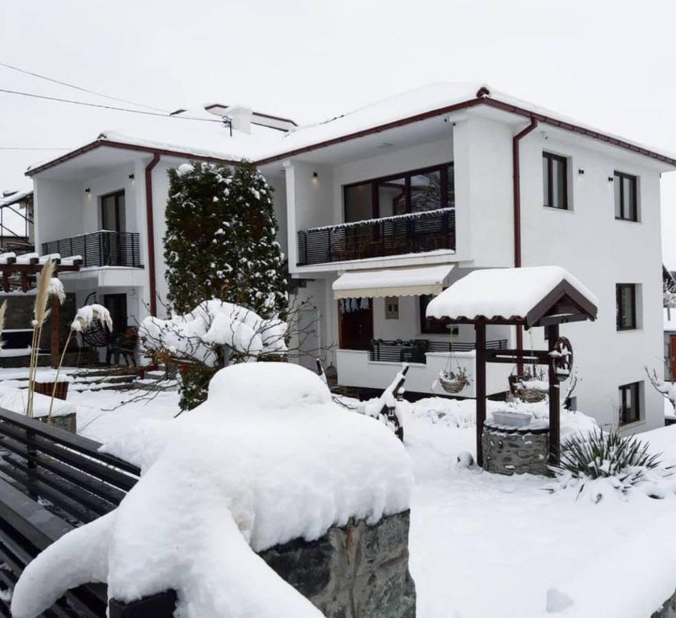 Belov Rooms And Apartments Демир-Капия Экстерьер фото